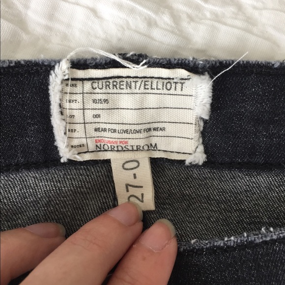 Current/ Elliott Soho Zip Distressed Jeans | 27 - Picture 9 of 10